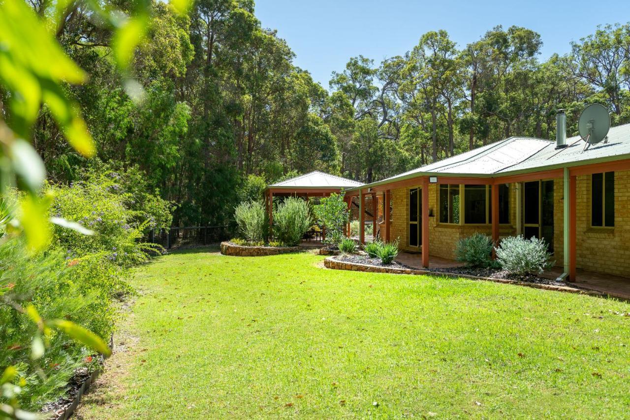 Mansfield Retreat - In Town - Margaret River Exterior foto